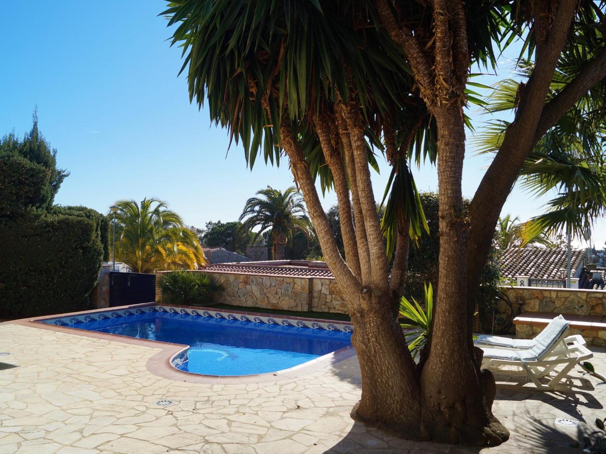 Fischet Villa Lloret de Mar