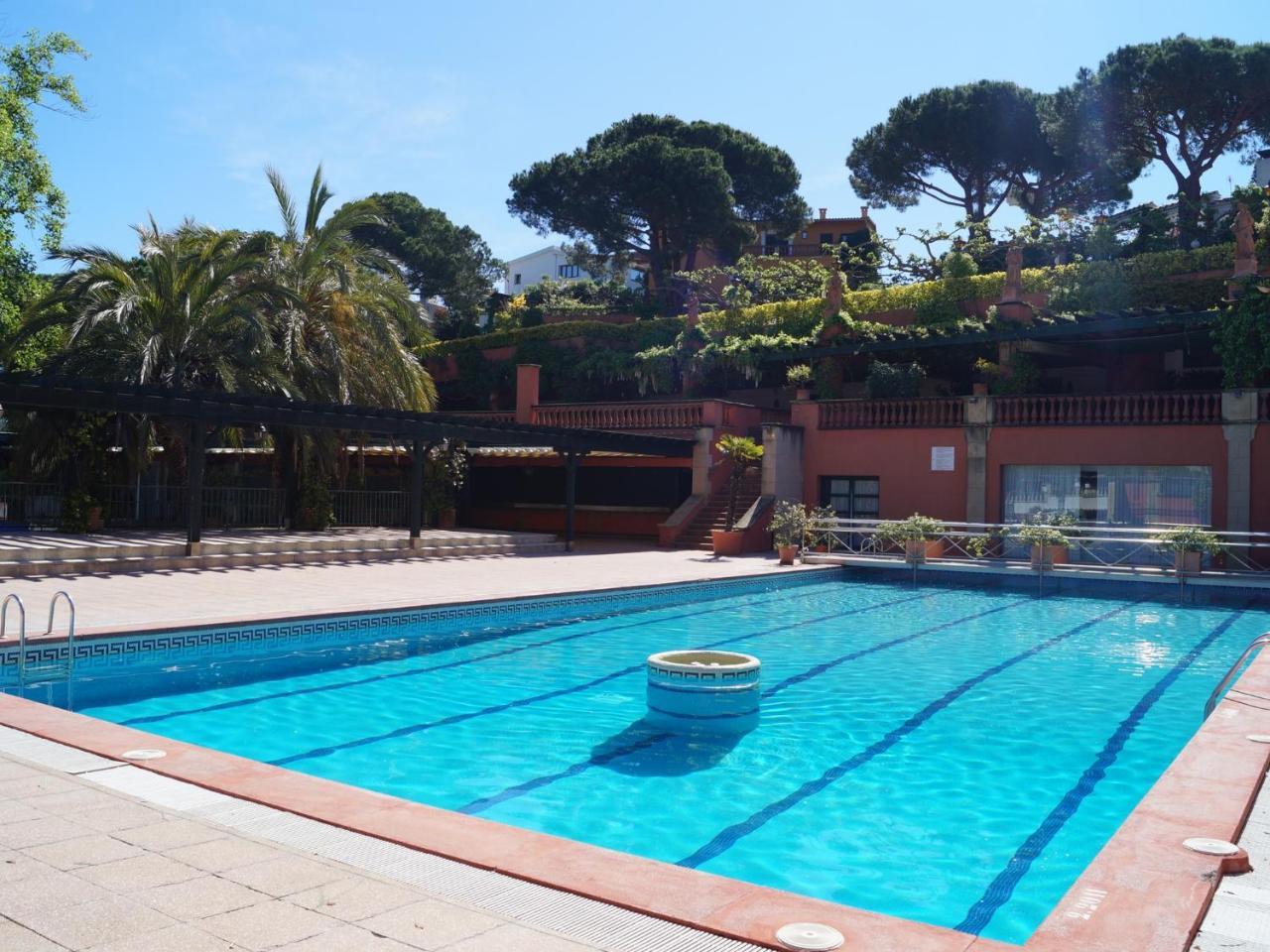 Fischet Villa *